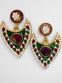 stud-earrings-3358ER22372